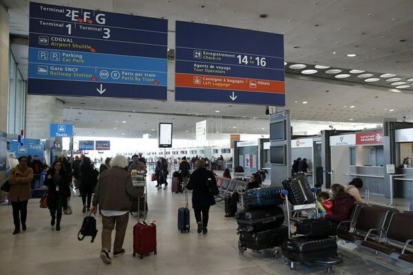 Η Γαλλία βάζει «περιβαλλοντικό φόρο» σε όλες τις πτήσεις από αεροδρόμια της χώρας