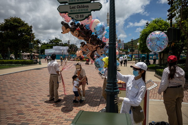 Κορωνοϊός: Η Disneyland στο Χονγκ Κονγκ κλείνει και πάλι - Σε λιγότερο από έναν μήνα