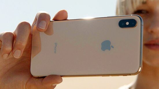 Η Apple θα σας δώσει ένα εκατομμύριο δολάρια αν καταφέρετε να χακάρετε το iPhone