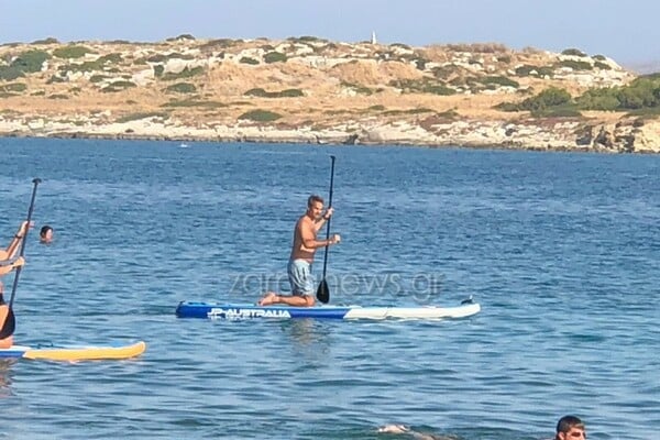 Ο Κυριάκος Μητσοτάκης και η Μαρέβα κάνουν SUP στα Χανιά - ΦΩΤΟΓΡΑΦΙΕΣ