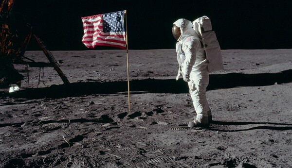 ΗΠΑ: Αυτή τη φορά πάμε στο φεγγάρι για να μείνουμε - Η πρώτη γυναίκα θα είναι Αμερικανίδα