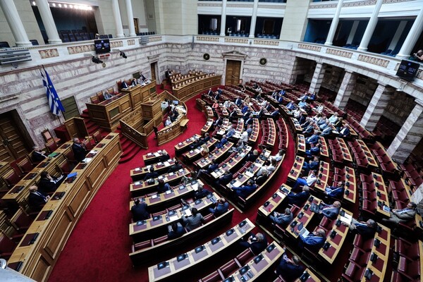 Επιτελικό κράτος: Εγκρίθηκε επί της αρχής το νομοσχέδιο - Αυστηροί κανόνες για τον πρωθυπουργό