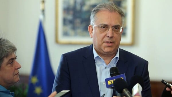 Συνάντηση Θεοδωρικάκου με τους 13 νέους περιφερειάρχες