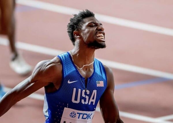 Όλοι πίστεψαν για λίγο πως ο Noah Lyles έκανε παγκόσμιο ρεκόρ 200 μέτρων, αλλά έτρεξε μόνο 185 μέτρα