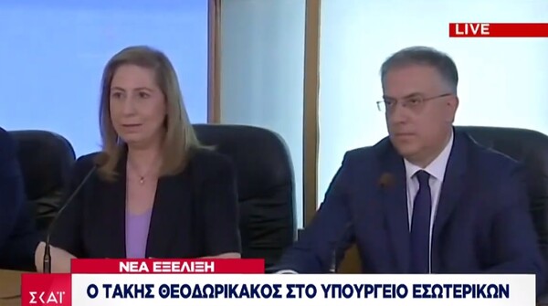 Παρέλαβε το ΥΠΠΕΣ ο Θεοδωρικάκος: Ψέματα τα περί απολύσεων δημοσίων υπαλλήλων