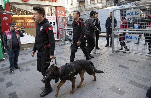 Η Τουρκία διέταξε την σύλληψη 82 στρατιωτικών - Κατηγορούνται για σχέσεις με τον Γκιουλέν