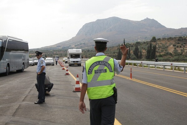 Επί ποδός η Τροχαία για τον Δεκαπενταύγουστο - Έκτακτα μέτρα σε όλη τη χώρα