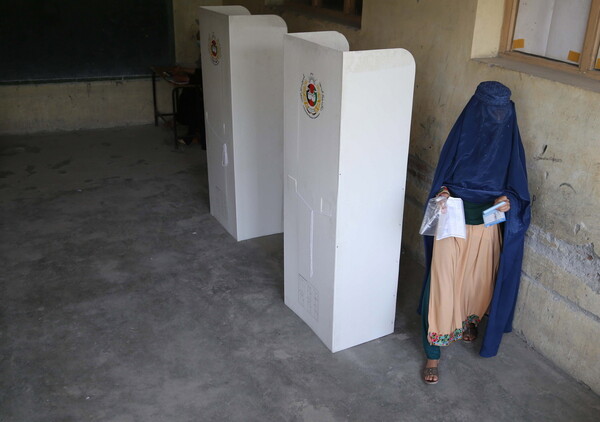 Αφγανιστάν: Νεκροί και τραυματίες από επιθέσεις την ημέρα των εκλογών