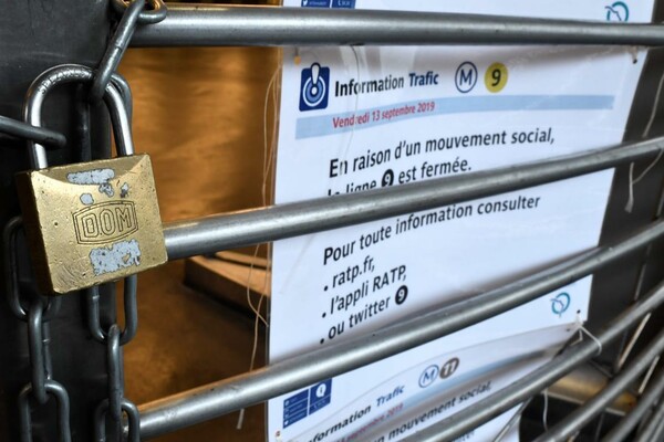 Γαλλία: Χάος στο Παρίσι από την απεργία των εργαζομένων στις μεταφορές