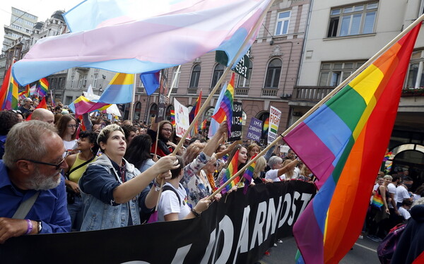 To πρώτο Pride της Βοσνίας έγινε με έναν μικρό στρατό στους δρόμους του Σαράγεβο