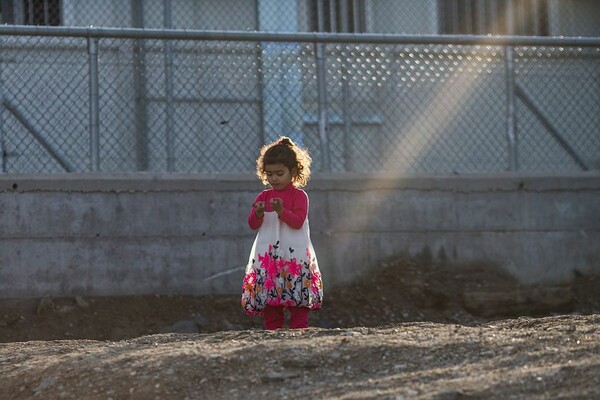 Το σύνδρομο παραίτησης - «Στη Μόρια είδα τι συμβαίνει σε ένα παιδί όταν χάνει όλες του τις ελπίδες»