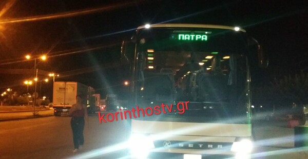 Έριξαν πέτρες σε λεωφορείο γεμάτο επιβάτες στην Εθνική Οδό Αθηνών-Κορίνθου