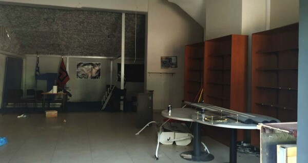 Χρυσή Αυγή: Έκλεισαν τα κεντρικά γραφεία στη λεωφόρο Μεσογείων - Άδειο πλέον το ορμητήριο της φασιστικής οργάνωσης