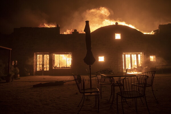Σε κατάσταση έκτακτης ανάγκης η Καλιφόρνια - Μαίνονται οι πυρκαγιές