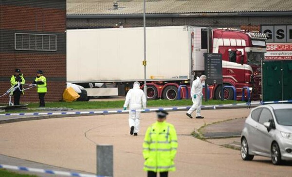 Η διαδρομή του θανάτου - Το φορτηγό με τα 39 πτώματα που σόκαρε όλη τη Βρετανία