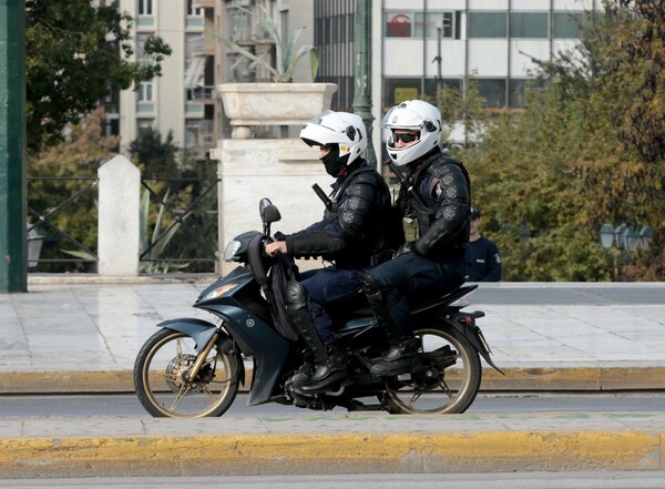 «Δράση»: Η νέα δίκυκλη ΟΠΚΕ που αντικαθιστά την ομάδα «Δέλτα» βγήκε στους δρόμους