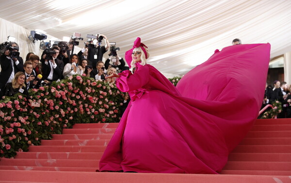 Ανακοινώθηκε το θέμα του Met Gala - Θα είναι σίγουρα εντυπωσιακό το κόκκινο χαλί του 2020