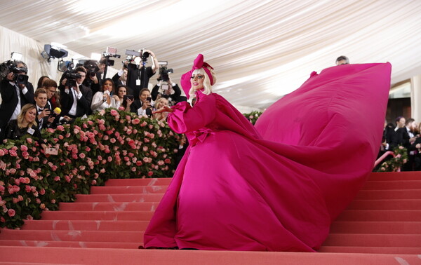 Ανακοινώθηκε το θέμα του Met Gala - Θα είναι σίγουρα εντυπωσιακό το κόκκινο χαλί του 2020