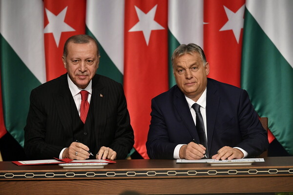 Στο πλευρό του Ερντογάν ο Όρμπαν: Η Ουγγαρία θα στηρίξει την Τουρκία στη Συρία