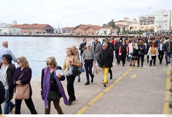 Θεσσαλονίκη: Πορεία Σιωπηλής Συγγνώμης προς τους Εβραίους που χάθηκαν στο Ολοκαύτωμα