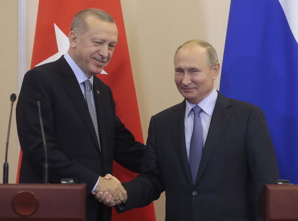 Συμφώνησαν Πούτιν - Ερντογάν για Συρία: 150 ώρες για να φύγουν οι Κούρδοι από τη ζώνη ασφαλείας