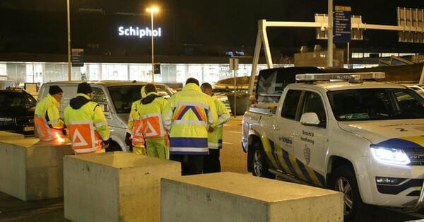 Άμστερνταμ: Λήξη συναγερμού στο αεροδρόμιο - Λάθος ειδοποίηση του πιλότου για αεροπειρατεία