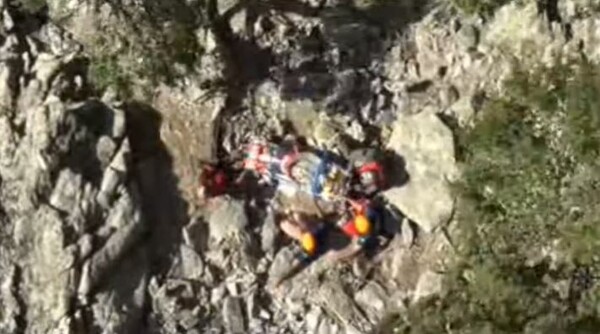 Σαμοθράκη: Καρέ - καρέ η διάσωση ορειβάτη - Εγκλωβισμένος σε χαράδρα για 2 ημέρες