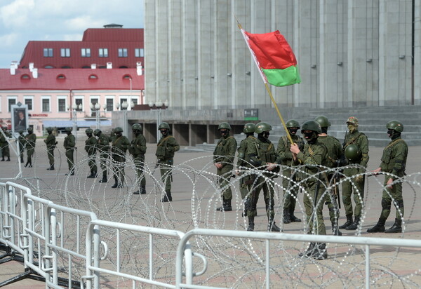 Λευκορωσία: Χιλιάδες άνθρωποι στους δρόμους, 250 συλλήψεις - Μεγάλη αντικυβερνητική διαδήλωση