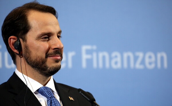 FinCEN Files: «Ύποπτες συναλλαγές» εκατ. δολ. από τουρκική τράπεζα - Με CEO τον γαμπρό του Ερντογάν