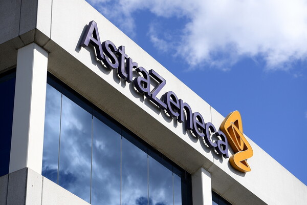 AstraZeneca: Εφόσον συνεχιστούν οι δοκιμές, θα ξέρουμε ως τα τέλη του 2020 αν το εμβόλιο λειτουργεί