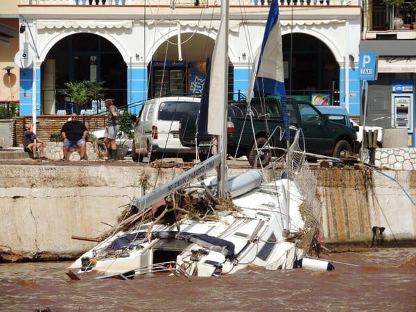 Κακοκαιρία «Ιανός»: Βυθίστηκαν 43 σκάφη στην Κεφαλονιά - Ανακοίνωση του Λιμενικού