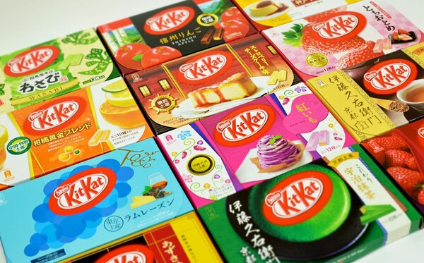 Γιατί οι Ιάπωνες έχουν «μανία» με την KitKat - Ένας σεφ ζαχαροπλαστικής πίσω από 400 γεύσεις - Βίντεο