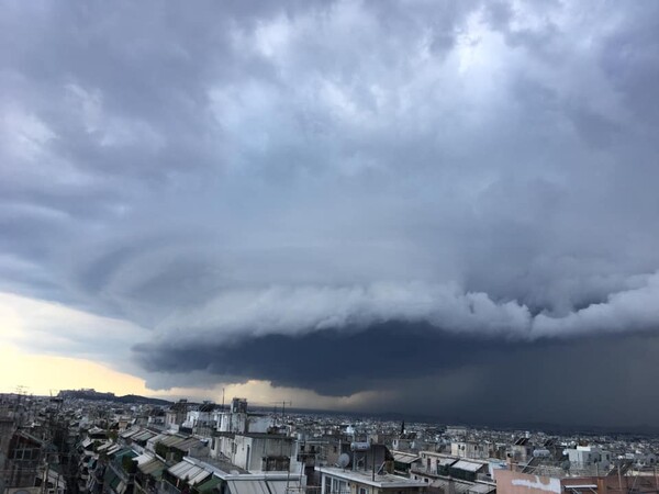 Ψυχρό μέτωπο φέρνει καταιγίδες και πιθανές χαλαζοπτώσεις - Από ποιες περιοχές θα περάσει