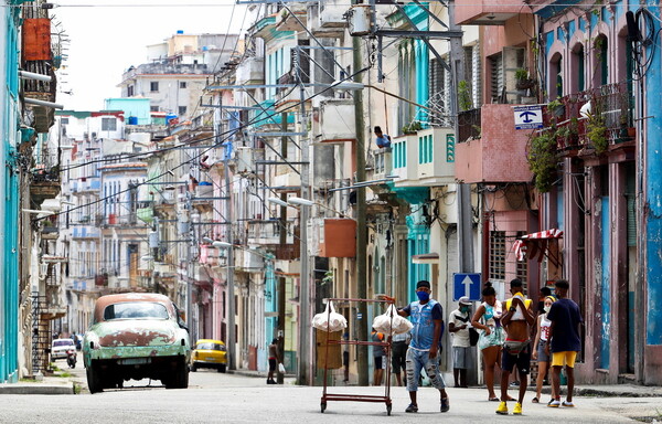 Η Κούβα ανοίγει ξανά για τους τουρίστες - Όχι όμως η Αβάνα