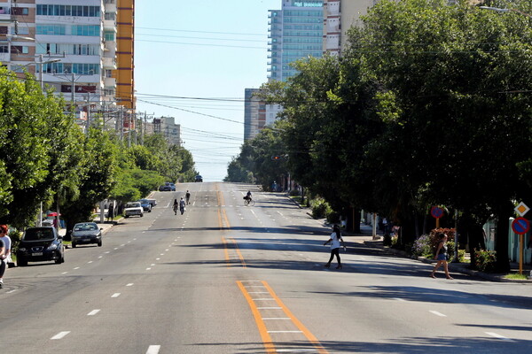 Κούβα: Σε ισχύ η νυχτερινή απαγόρευση κυκλοφορίας στην Αβάνα - Φωτογραφίες από την έρημη πόλη