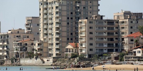 Κύπρος: Ερντογάν και Τατάρ ανοίγουν παραλία στην κλειστή πόλη της Αμμοχώστου