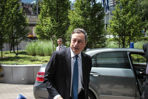 Reuters: Συνέχιση της παροχής του ELA αλλά αύξηση του κουρέματος στα ενέχυρα εξετάζει η ΕΚΤ