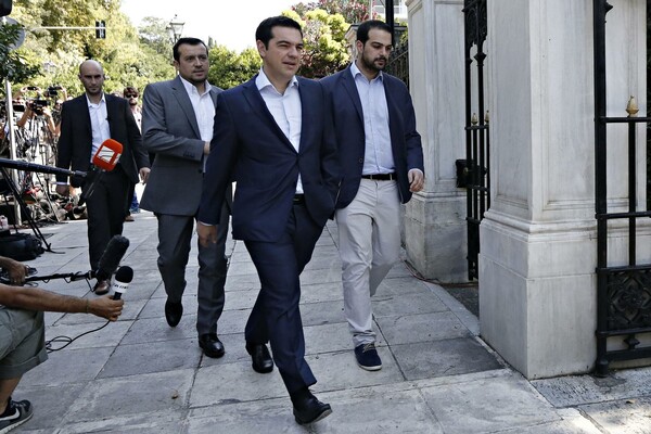 Μαξίμου: Δεν παραιτείται ο Τσίπρας - Μετά τη ψηφοφορία ο ανασχηματισμός