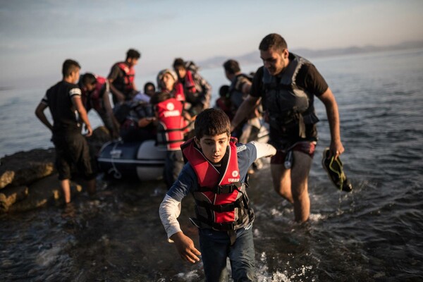 Οι αριθμοί και οι συγκρίσεις με την περασμένη χρονιά που δείχνουν το μέγεθος της προσφυγικής κρίσης στην Ελλάδα