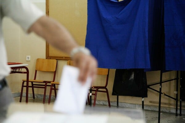Ποιός ήταν ο πρώτος πολιτικός αρχηγός που ψήφισε