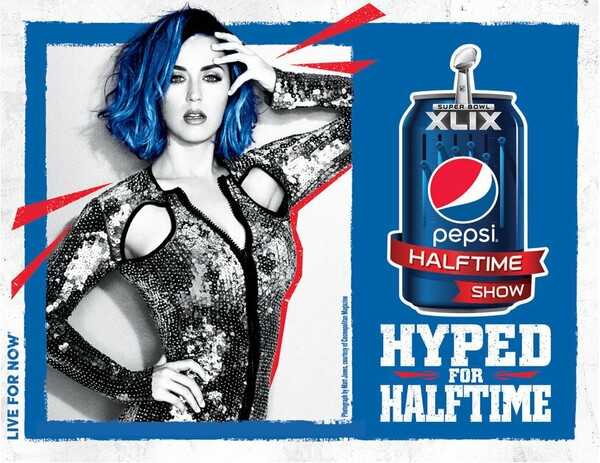 H Katy Perry στην σκηνή του φετινού Super Bowl XLIX Halftime Show