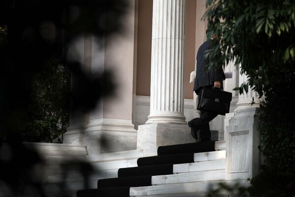 Nέες διευκρινήσεις για την λίστα μεταρρυθμίσεων- Τι δεν αναφέρθηκε