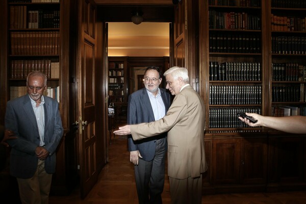 Στην τελική ευθεία για τις κάλπες η χώρα