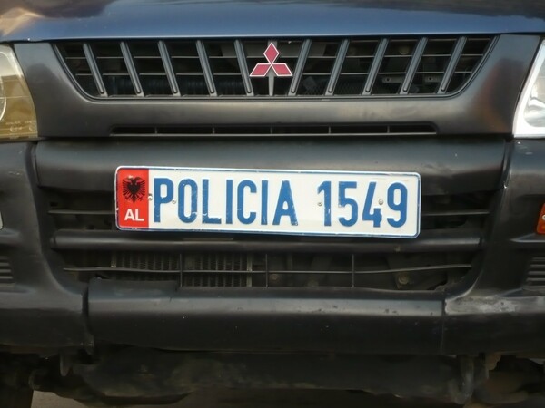 50χρονος γύρισε από την Ελλάδα στην Αλβανία και σκότωσε γυναίκα και παιδί