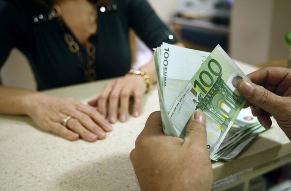 «Κούρεψαν» χρέος 306 χιλιάδων από δανειολήπτρια