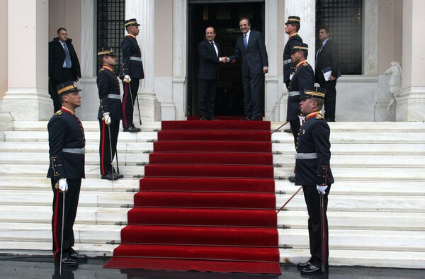 Ο Ολάντ στην Αθήνα