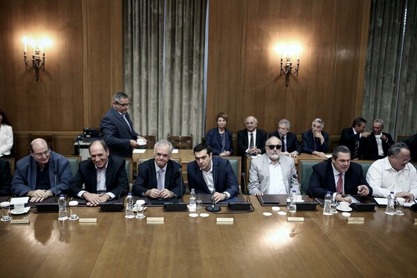 Σήμερα το έκτακτο υπουργικό συμβούλιο για να εκτονωθεί η κρίση με τους αγρότες