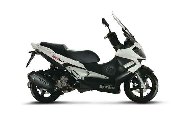 Aprilia SR MAX 300