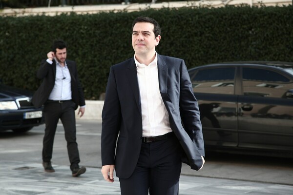 Ολοκληρώθηκε η σύσκεψη- Τι ειπώθηκε για αξιολόγηση και προσφυγικό- Παραμένουν τα "αγκάθια"