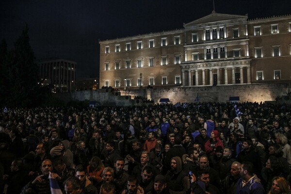 Η πολιορκία της Αθήνας - 50 φωτογραφίες από την επέλαση των αγροτών